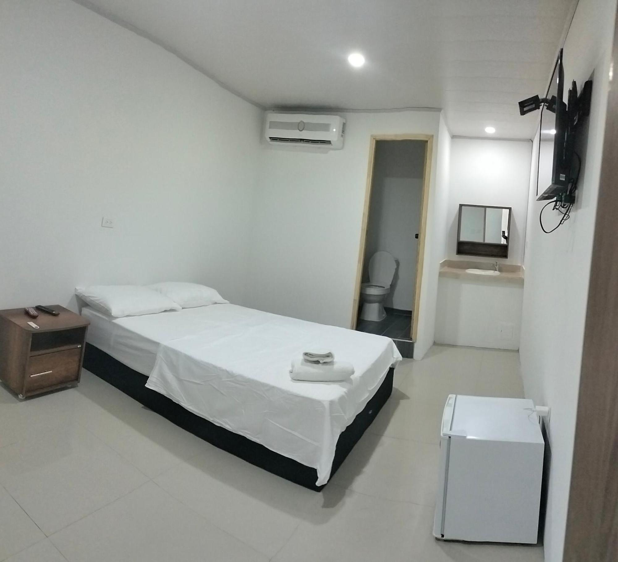 Apartamentos Y Habitaciones Alvaro Vaca San Andrés Exterior photo